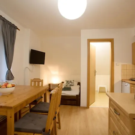 Bramborka Aparthotel 3*