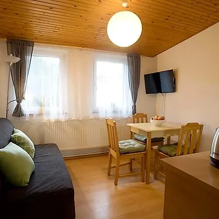 Bramborka Aparthotel 3*